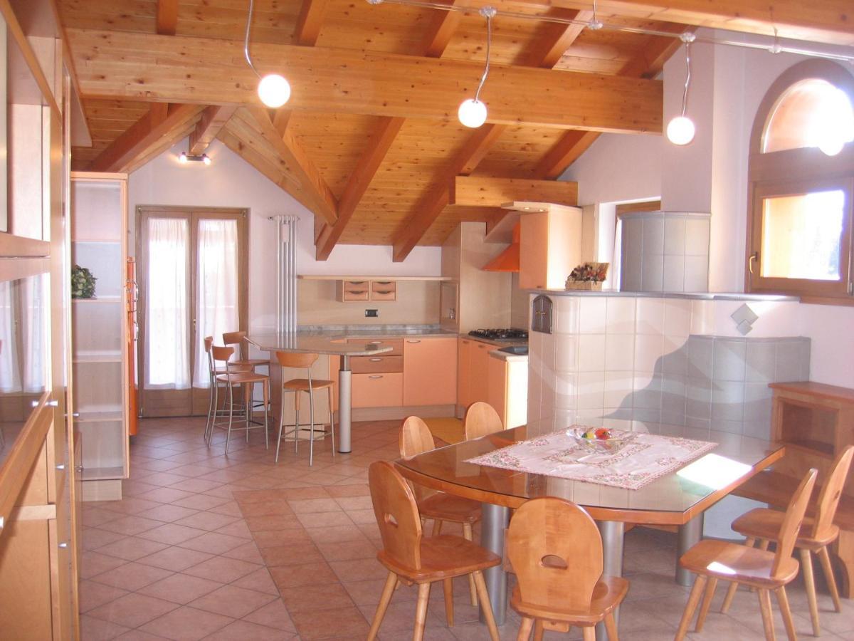 Attico In Legno Ad Andalo Apartment Luaran gambar