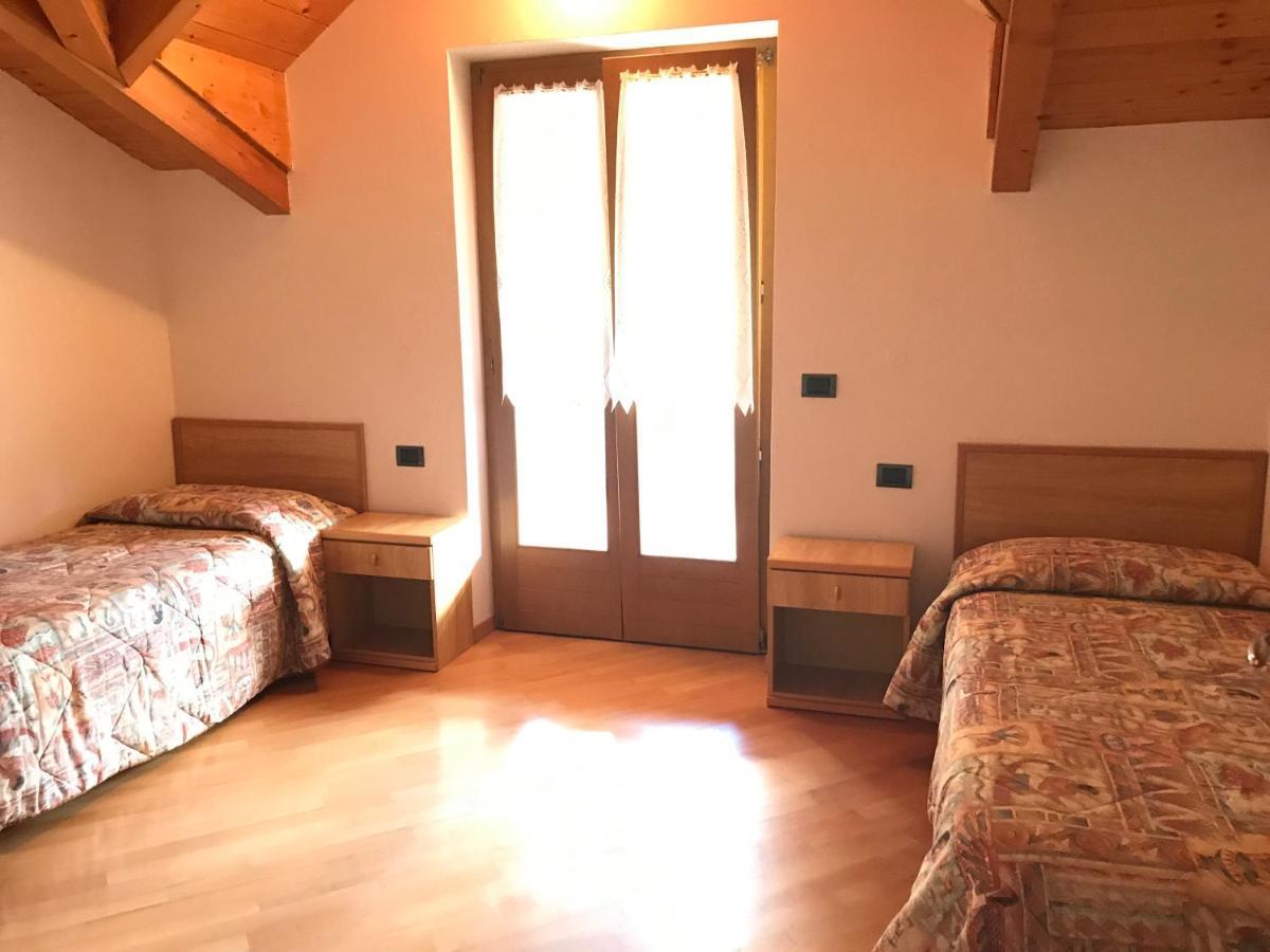 Attico In Legno Ad Andalo Apartment Luaran gambar