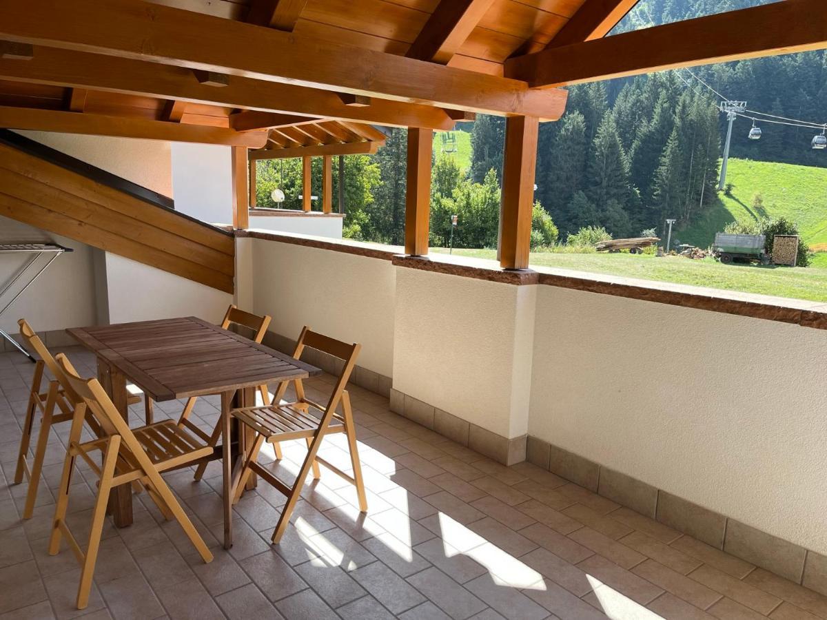 Attico In Legno Ad Andalo Apartment Luaran gambar